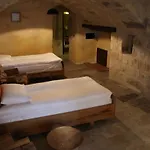 1811 Cave 4* Невшехир