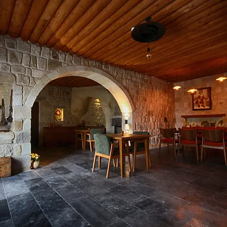 Hotel 1811 Cave